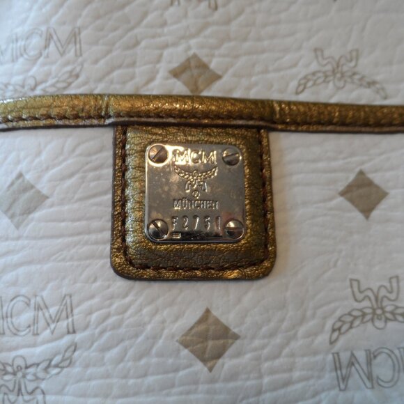 MCM White/Gold Signature Logo Napa Leather Tote & Pouch Set /Snake Print Detail - Picture 13 of 16